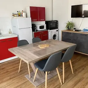  Apartamento Joli T2 Dans Maison De Village